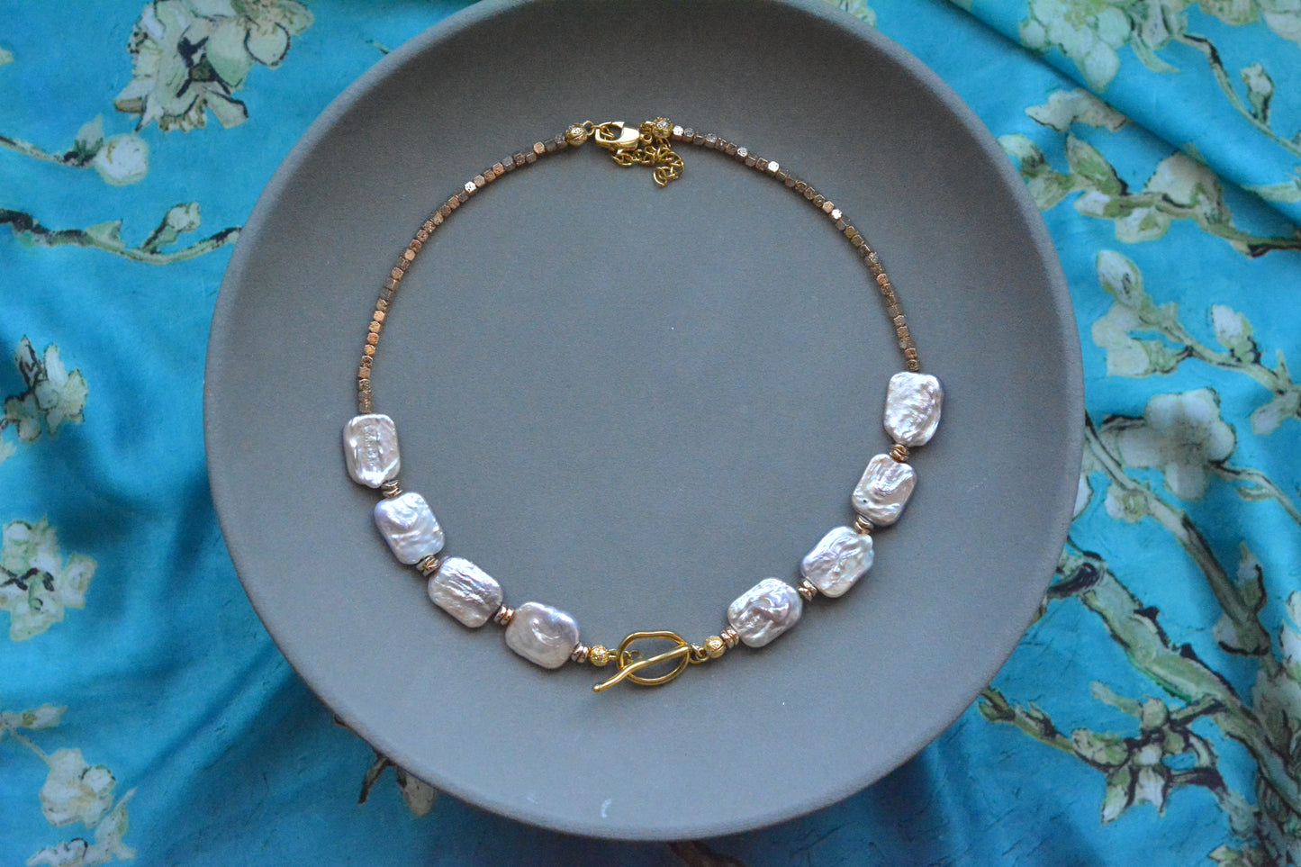 Blush Pearl Kolye