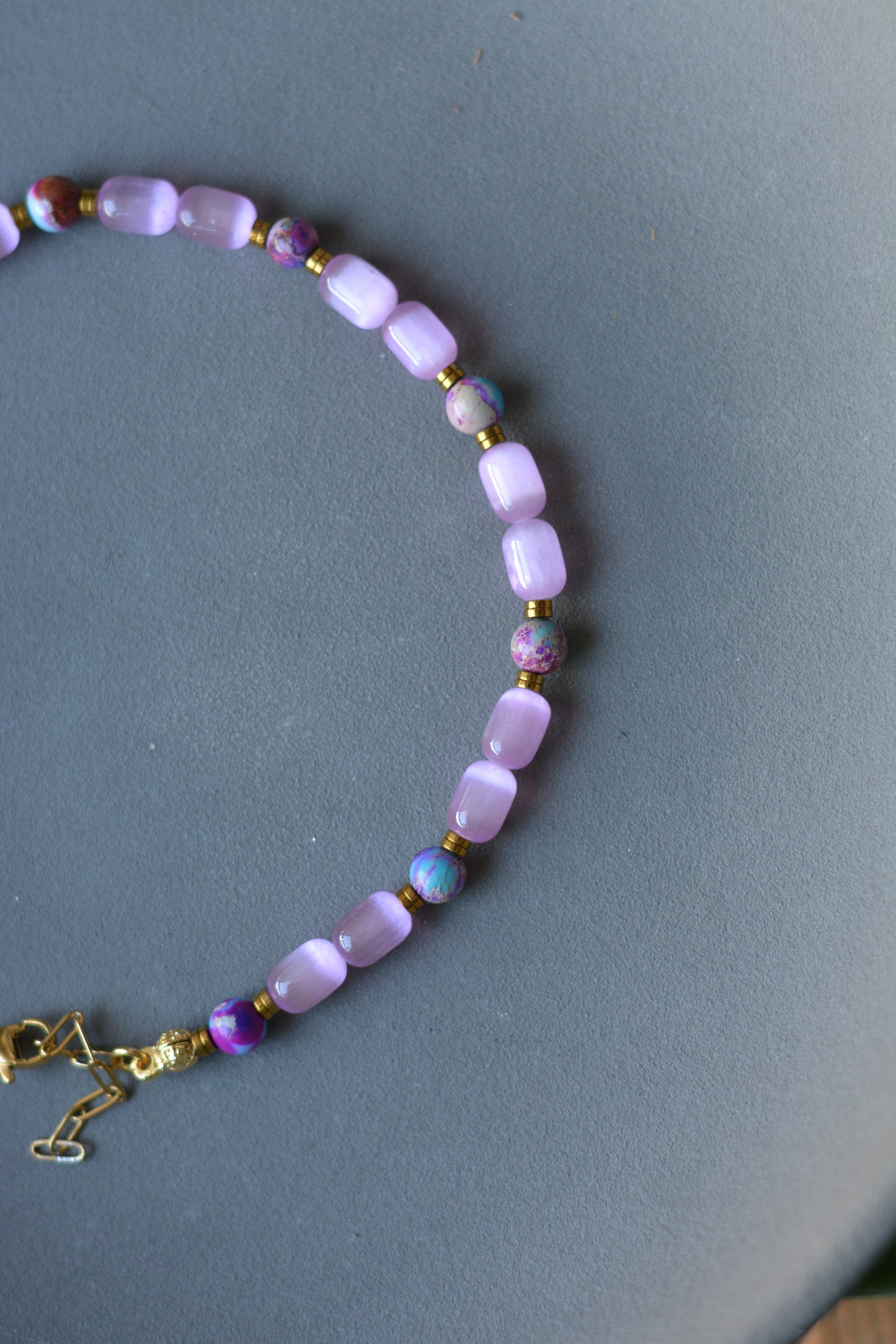 Selenit, jasper doğaltaş kolye