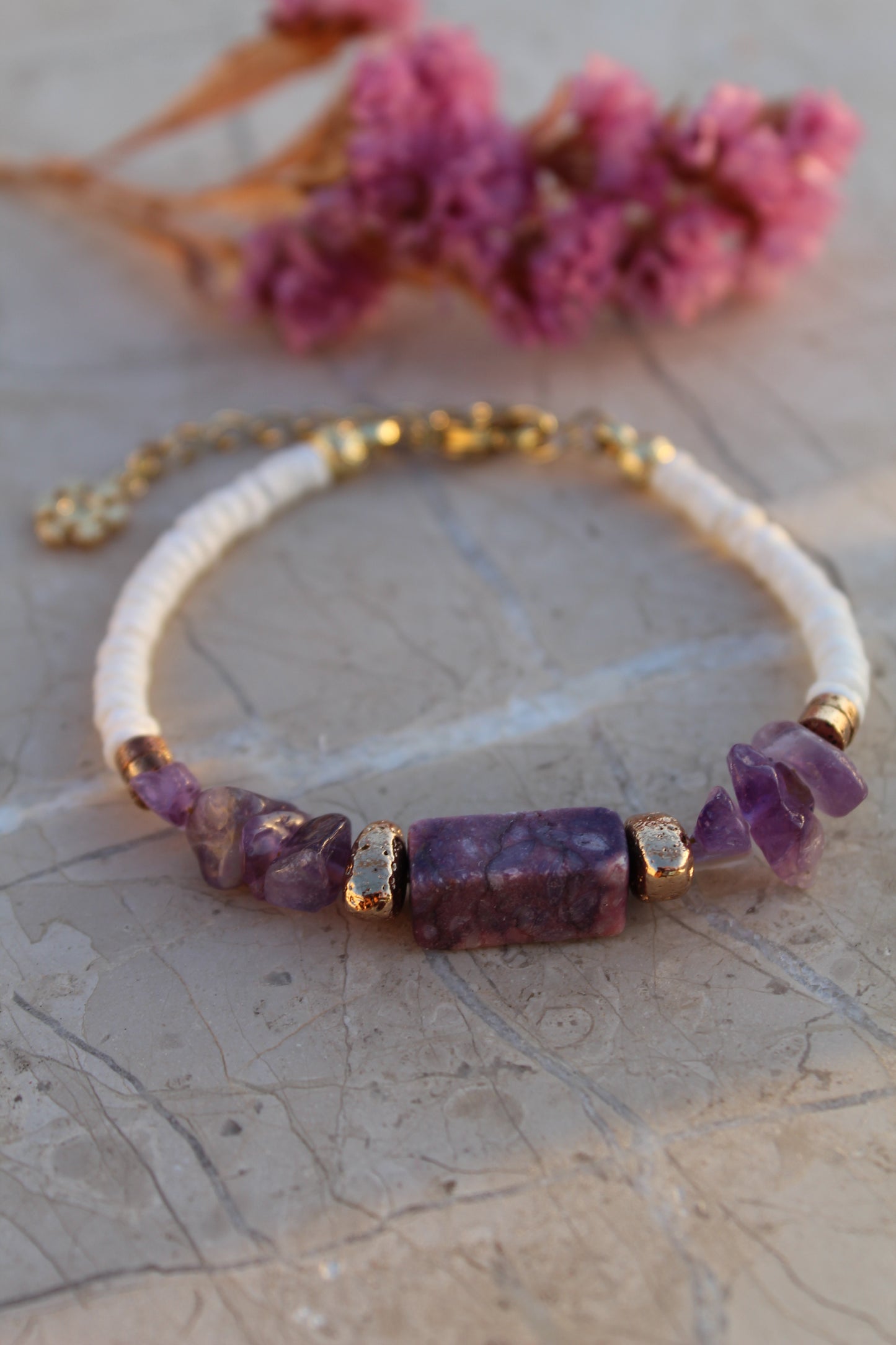 Lavender White Bileklik